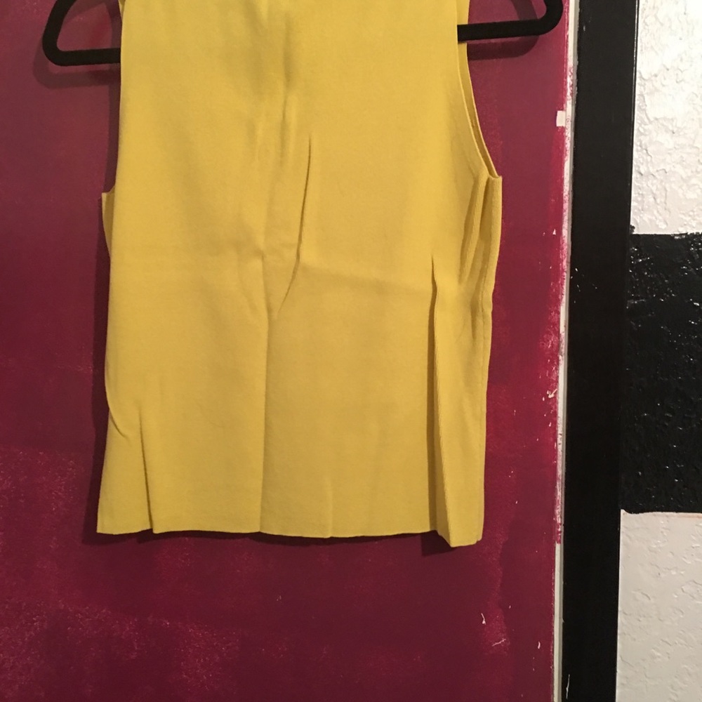 Fun top - Picture 2 of 3